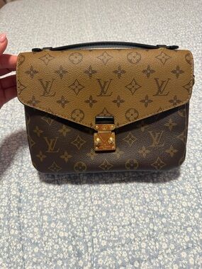 Louis Vuitton Two-Tone Monogram Top Handle Satchel - Pochette Métis Reverse